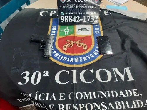 Dupla é presa por roubo no bairro Jorge Teixeira