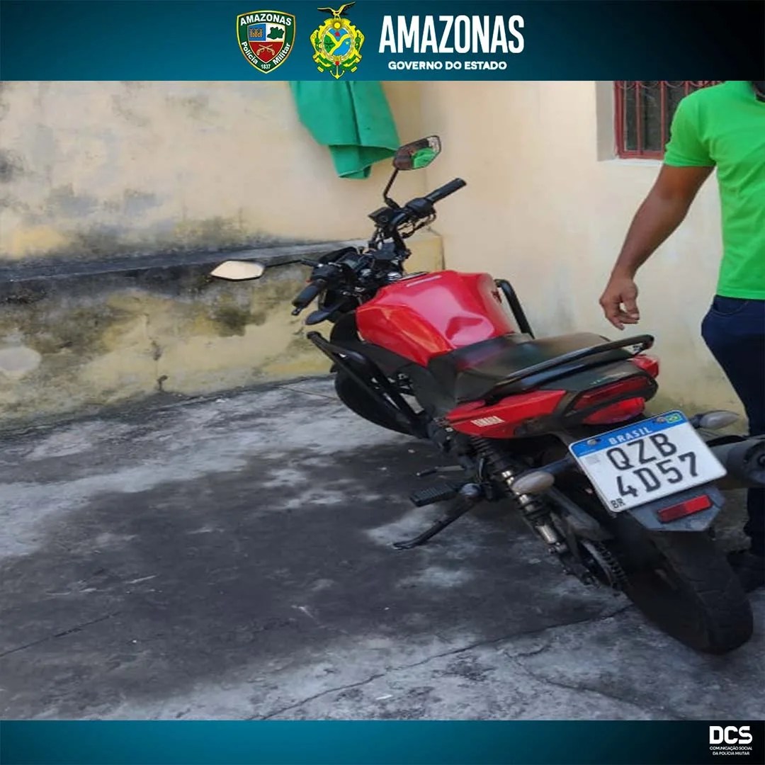 Polícia Militar prende homem por roubo de motocicleta no Japiim