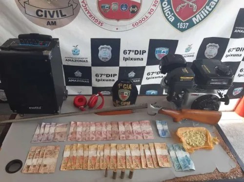 Polícia Militar prende mulher por tráfico de drogas após fuga do companheiro