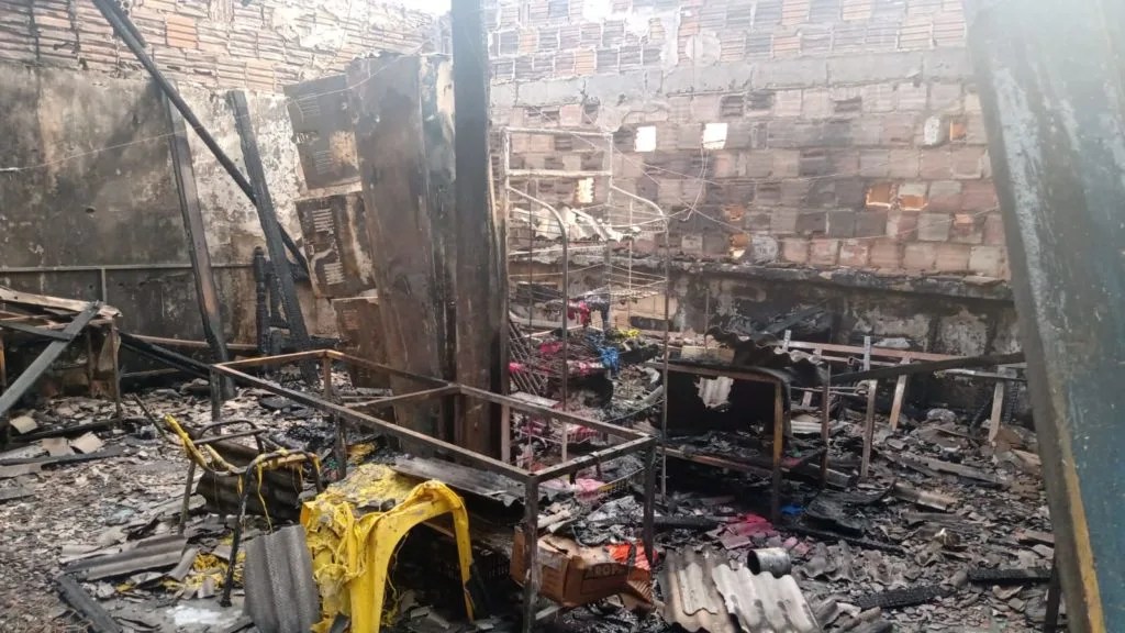 Homem é detido após incendiar gráfica do sogro na zona Sul de Manaus