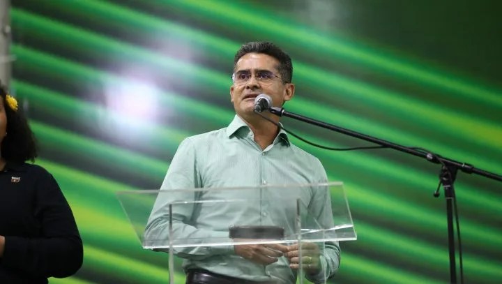 David Almeida reforça parceria com igrejas e Governo Federal durante evento em Manaus