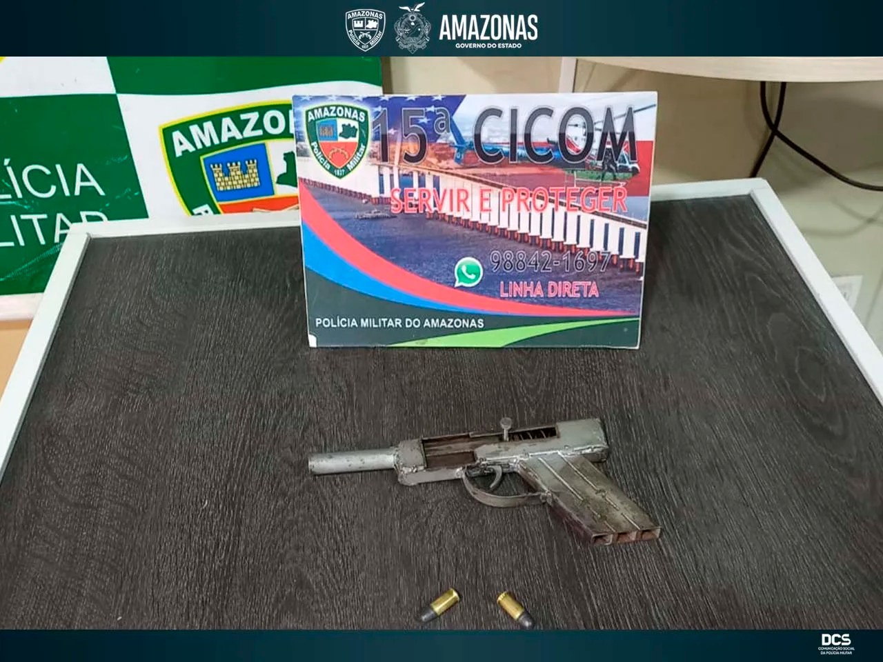 Polícia prende dupla com arma de fogo na zona Norte de Manaus