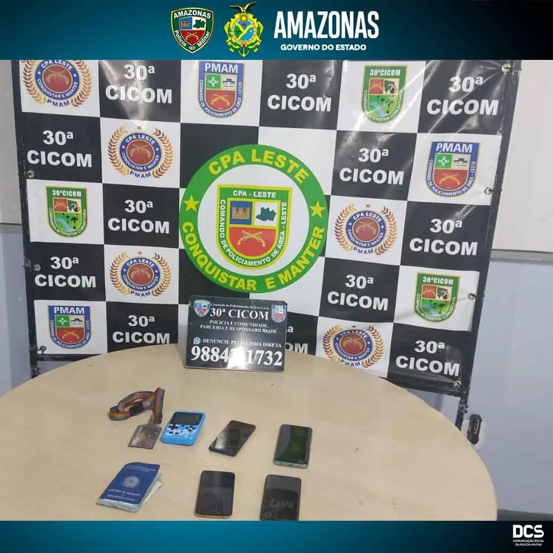 Polícia prende quadrilha por roubo a passageiros de ônibus coletivo, em Manaus