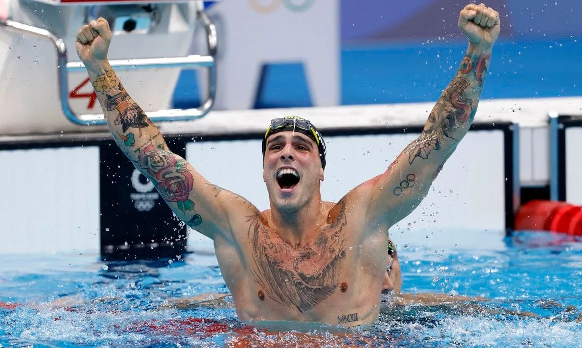 Bronze olímpico nos 50 m livre coroa regularidade de Bruno Fratus