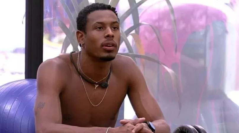‘Corro risco de sair por causa delas’, dispara Paulo André sobre comadres