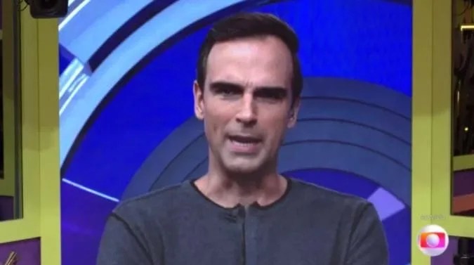 BBB 22: em discurso, Tadeu manda indireta a Vyni e Eli