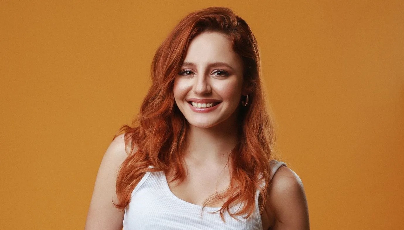 Marcella Bástholo.