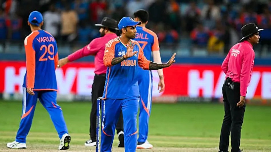 सुपर ओवर विवाद पर भड़के श्रीलंकाई कोच सनथ जयसूर्या