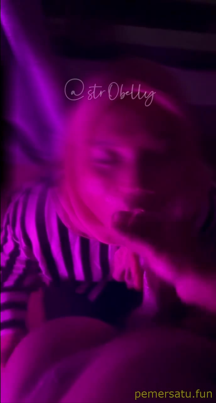 P11 Strobelly Hijab Montok Suka Kontol