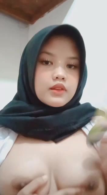 P8 Skandal Viral Resvita Sari Jilbab 18yo Part