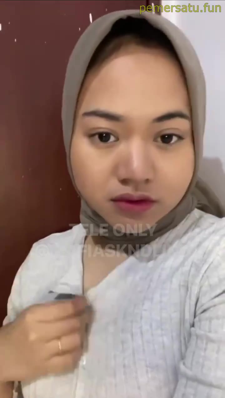 P9 Hijab Auyiya Abg 18yo Viral