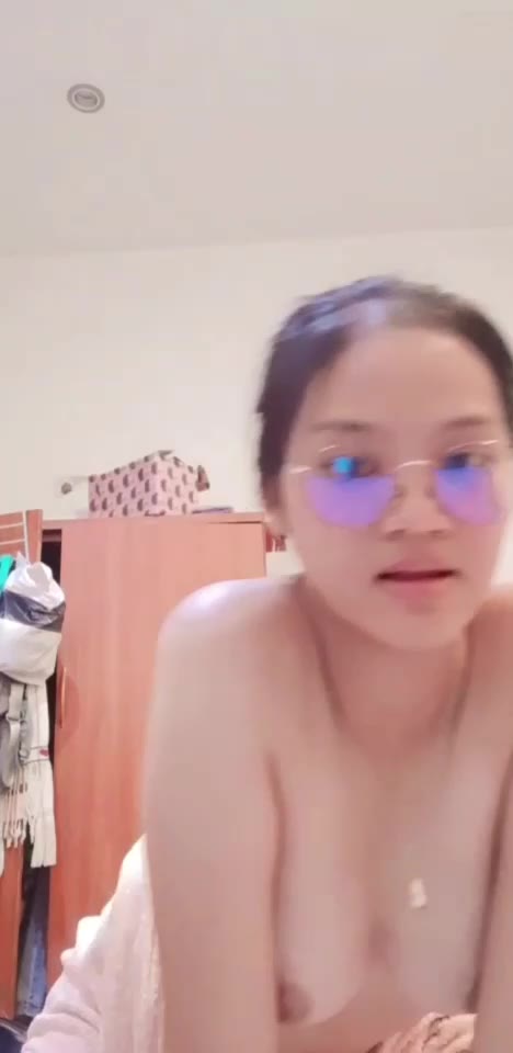 Copy-merged-1681916363497 Abg Berkaca Mata P11 -