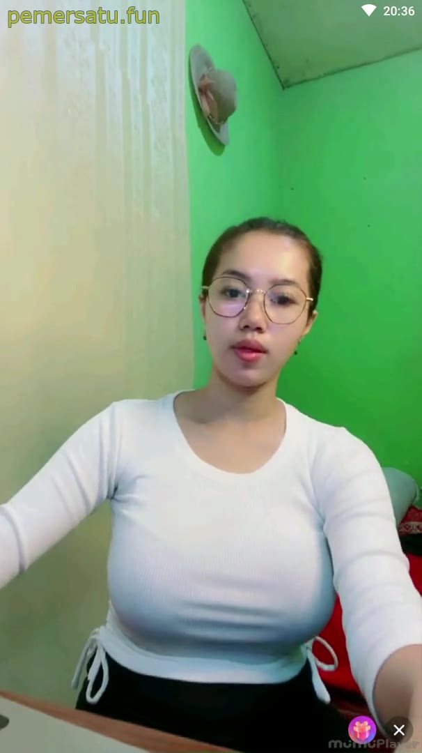 P1 Elvara 18yo Viral Mantap