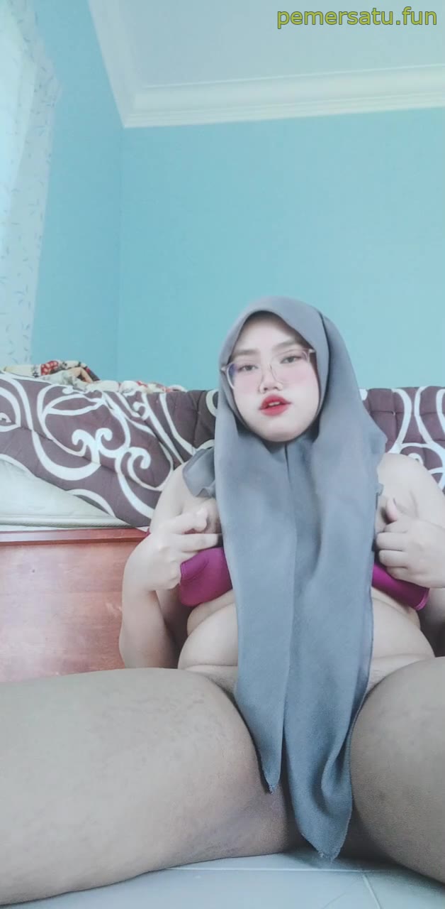 P4 Hijab Damia Zahra Abg 18yo Suka Kontol