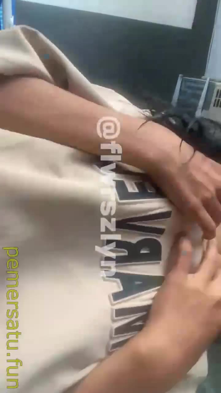 P21 Hijab Flwrszlyn 11juni Abg 18yo Solo Eksib