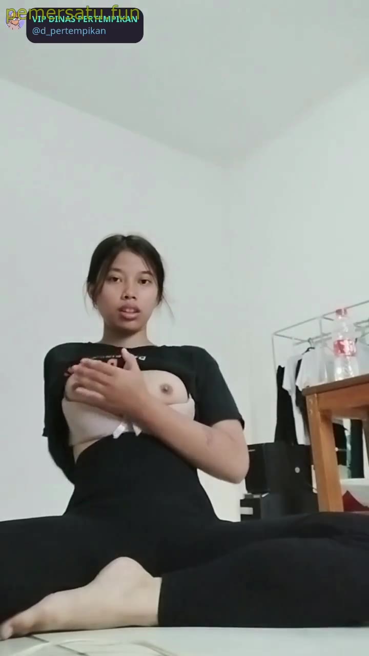 P18 Pulang Sekolah Selalu Colmek Sampai Memeknya Lebar Pemersatu Fun