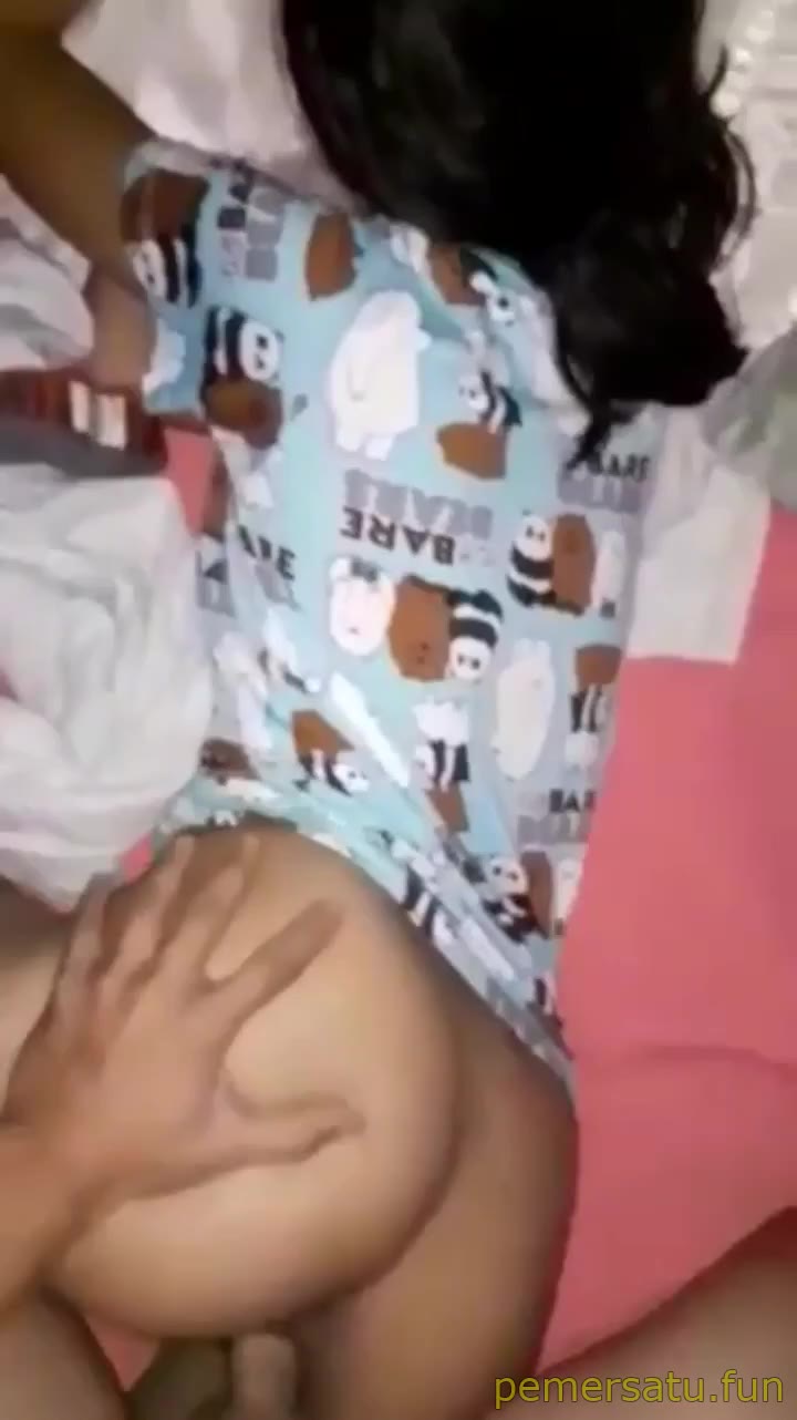 P11 Abg 18yo Ketegihan Dientot Kontol Gede Kakak Ipar