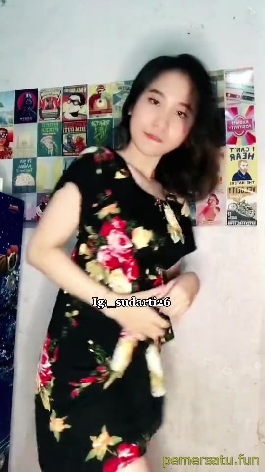 P25 Sudarti Hijab 18yo Tiktoker Sange Viral