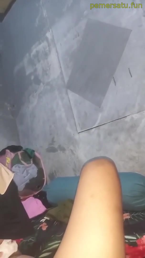  Terbaru Bokep hijab glowing direkam sepong kontol