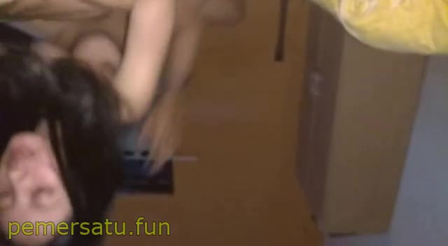 P2 Wahyuni 19yo Dientot Pacar Sampai Puas