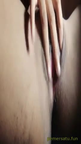 P59 Zahra ABG 18yo Jilbab Imut Mulus Memek Item Pemersatu Fun