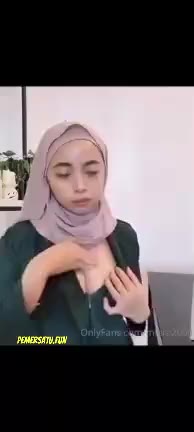 1 BabyMiera Jilbab Tocil Yang Suka Pamer Tubuh Part