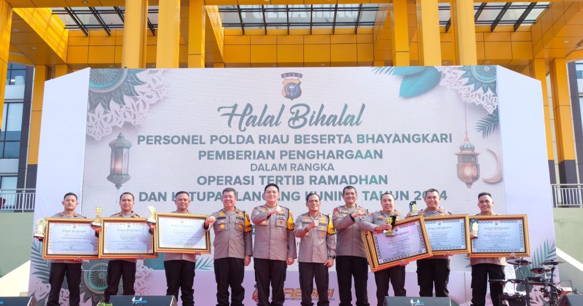 Sukses Amankan Mudik dan Arus Balik Lebaran 2024, 6 Kapolres di Riau Terima Penghargaan