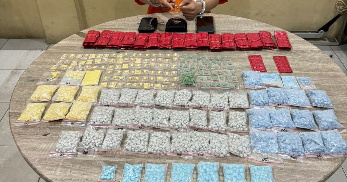 Pura-pura Jadi Pembeli, Polisi Berhasil Amankan Ribuan Pil Ekstasi