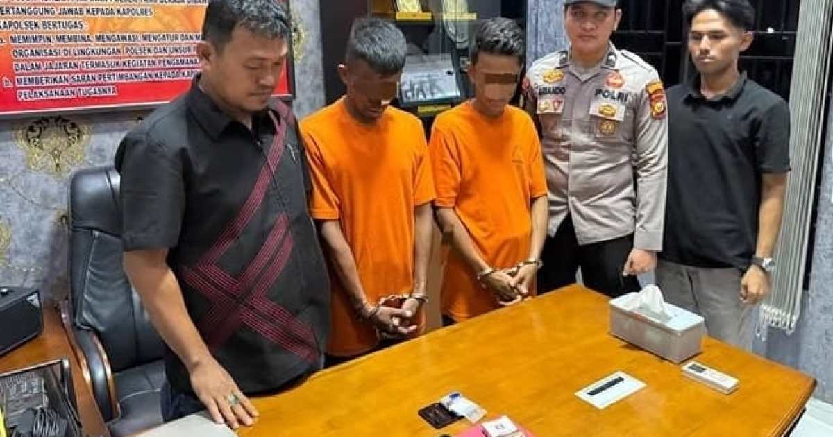 Polsek Bonai Darussalam Ringkus Dua Pengedar Narkoba di Kebun Sawit