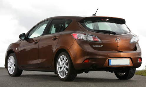 الخلوص الأرضي التخليص Mazda3 تطهير الأرض تطهير Mazda3 تطهير الأرض Mazda 3