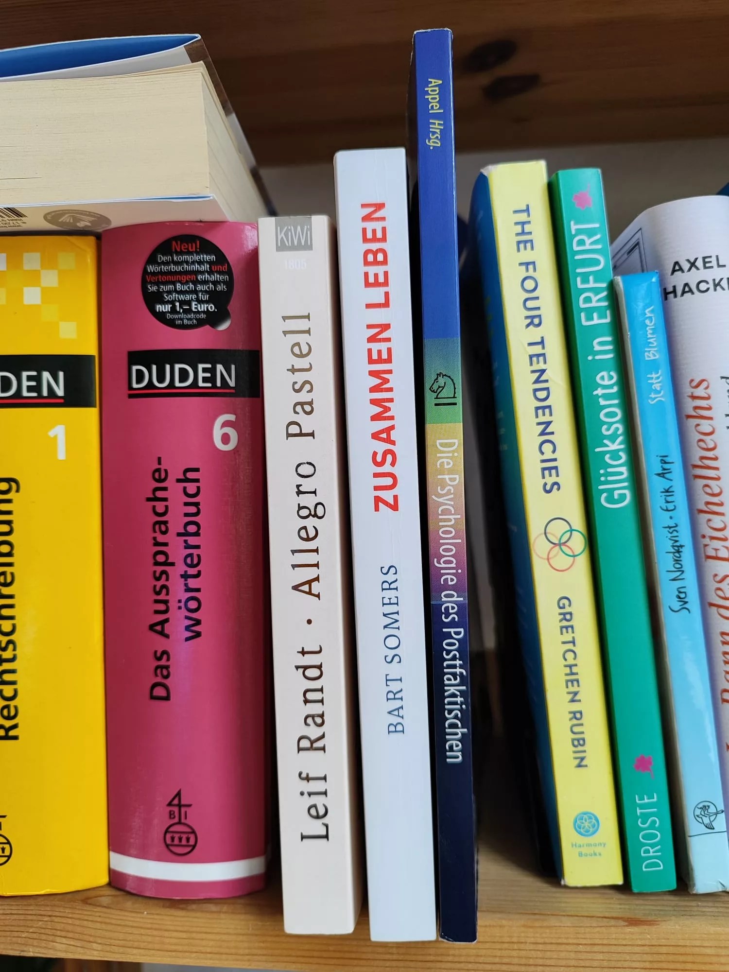 3 Bücher parallel, wilde Sprünge und ein angenehmes Ende – Lesetagebuch Pt. 7