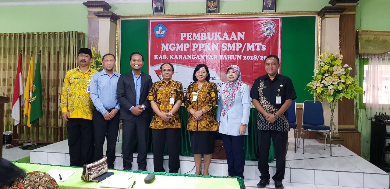 AP3KnI - JATENG | Pengabdian kepada Masyarakat bagi Guru PPKn