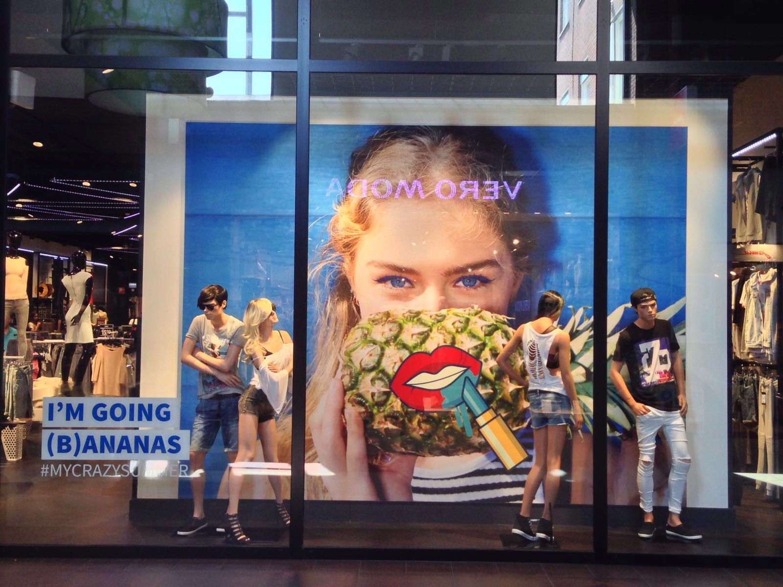 Coolcat | Etalagedoek & Raamfolie