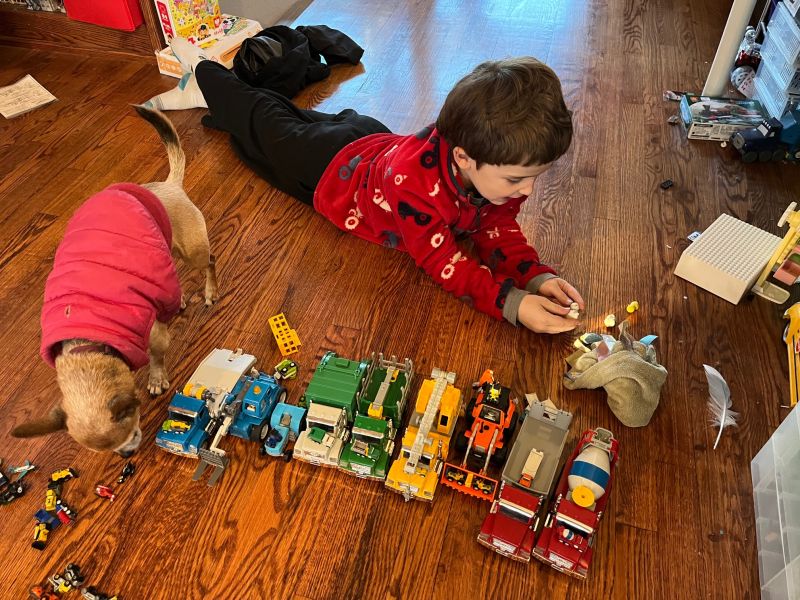 Driven Micro Versus Pocket Vehicles Practically Apparent - Download Artistic Light Background | 4K