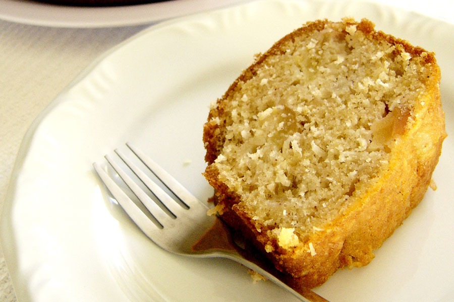 Bolo de Maçã e Coco por PratoFundo.com