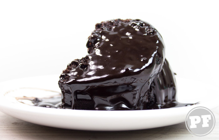 Bolo de Chocolate e Coco (Sem Farinha)
