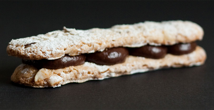 Dacquoise de Castanha e Chocolate: 4 Anos de PratoFundo