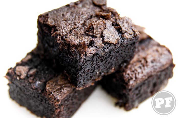 Mochi Brownie: Bolo de Chocolate com Farinha de Arroz Glutinoso