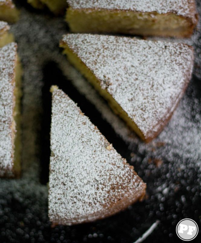 Bolo de Pera com Azeite Extra-Virgem Carbonell