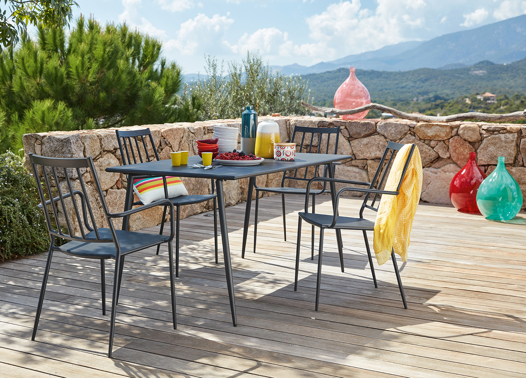 Arche De Jardin Avec Banc En Fer Marron Fonce Vieilli St Germain Maisons Du Monde