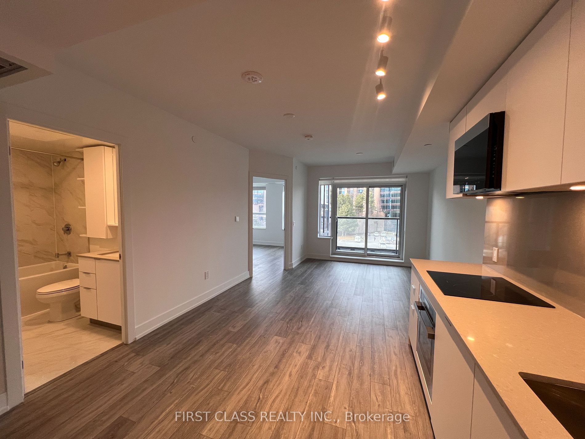 Unit 615 - Vendome Condo 5