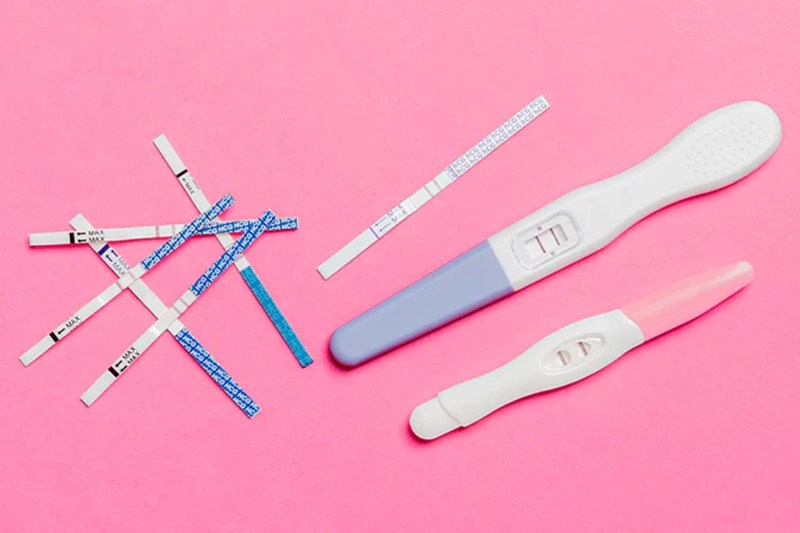 comparing ovulation test and pregnancy test to determins a positive pregnancy