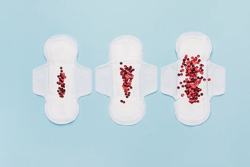 implantation bleeding pictures
