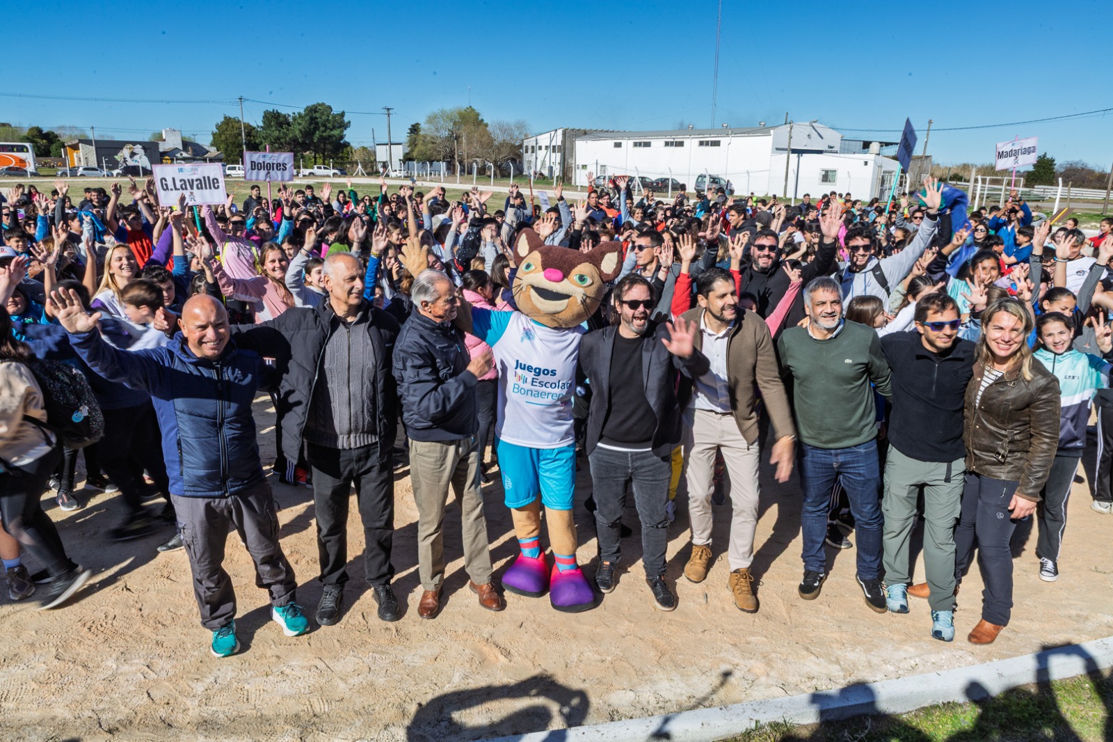 CON LA NUEVA PISTA DE ATLETISMO, SAN CLEMENTE FUE SEDE DE LOS JUEGOS BONAERENSES CON LA NUEVA PISTA DE ATLETISMO, SAN CLEMENTE FUE SEDE DE LOS JUEGOS BONAERENSES