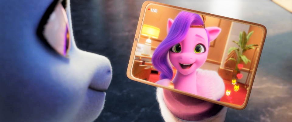 My Little Pony: A New Generation - PIPP (voiced by Sofia Carson). Cr: © 2021 Hasbro, Inc. All Rights Reserved.