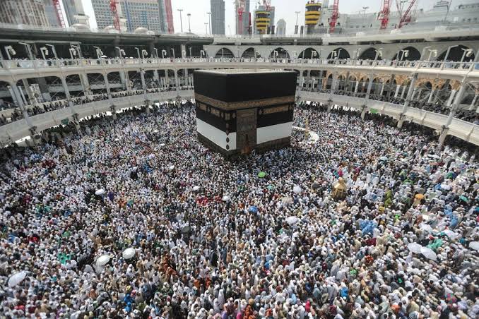 HAJJ: Lagos Comm. Advises Intending Pilgrims On COVID19 Vaccine