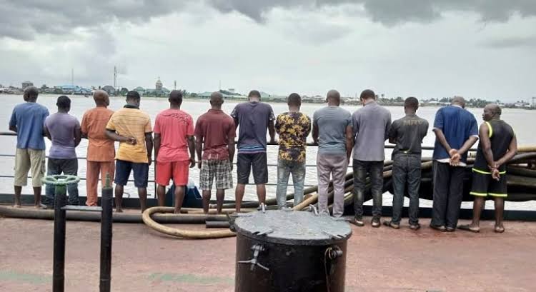 Navy Arrests 20 Suspected Oil Thieves In Bayelsa