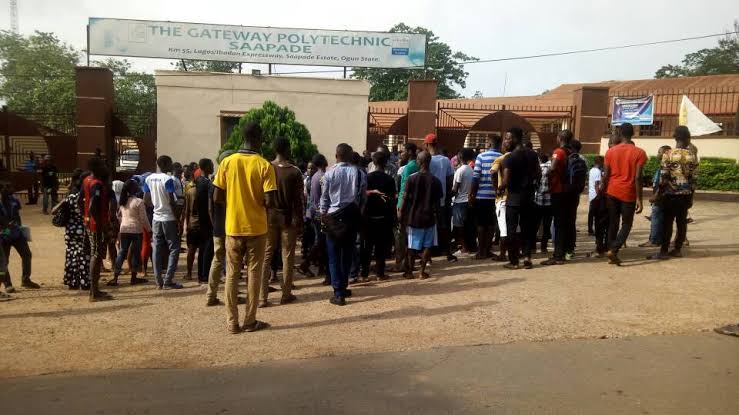 Ogun Poly Students Protest Attack On Hostels By Cultists, Robbers