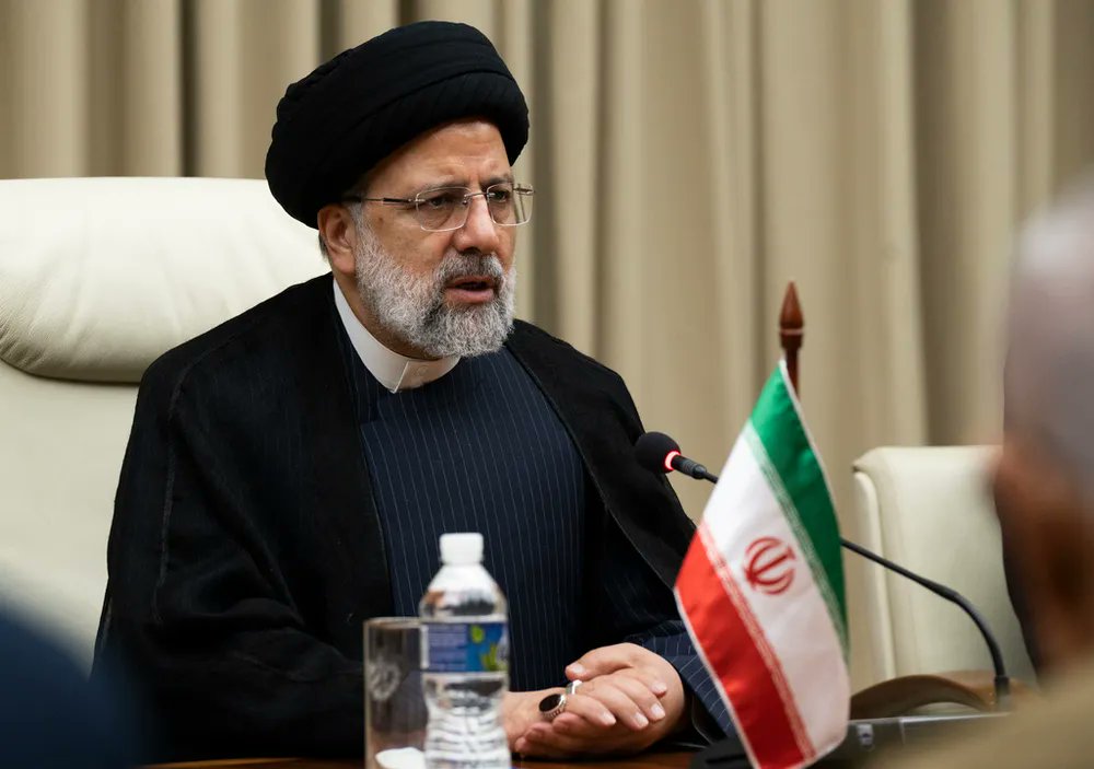 Iran President, 8 others die in helicopter crash