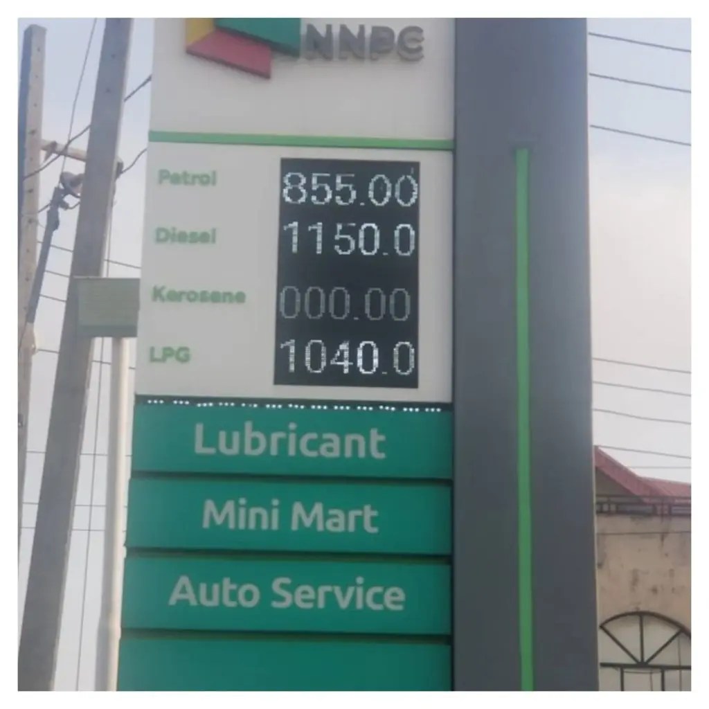 NNPC increases petrol pump price to N855